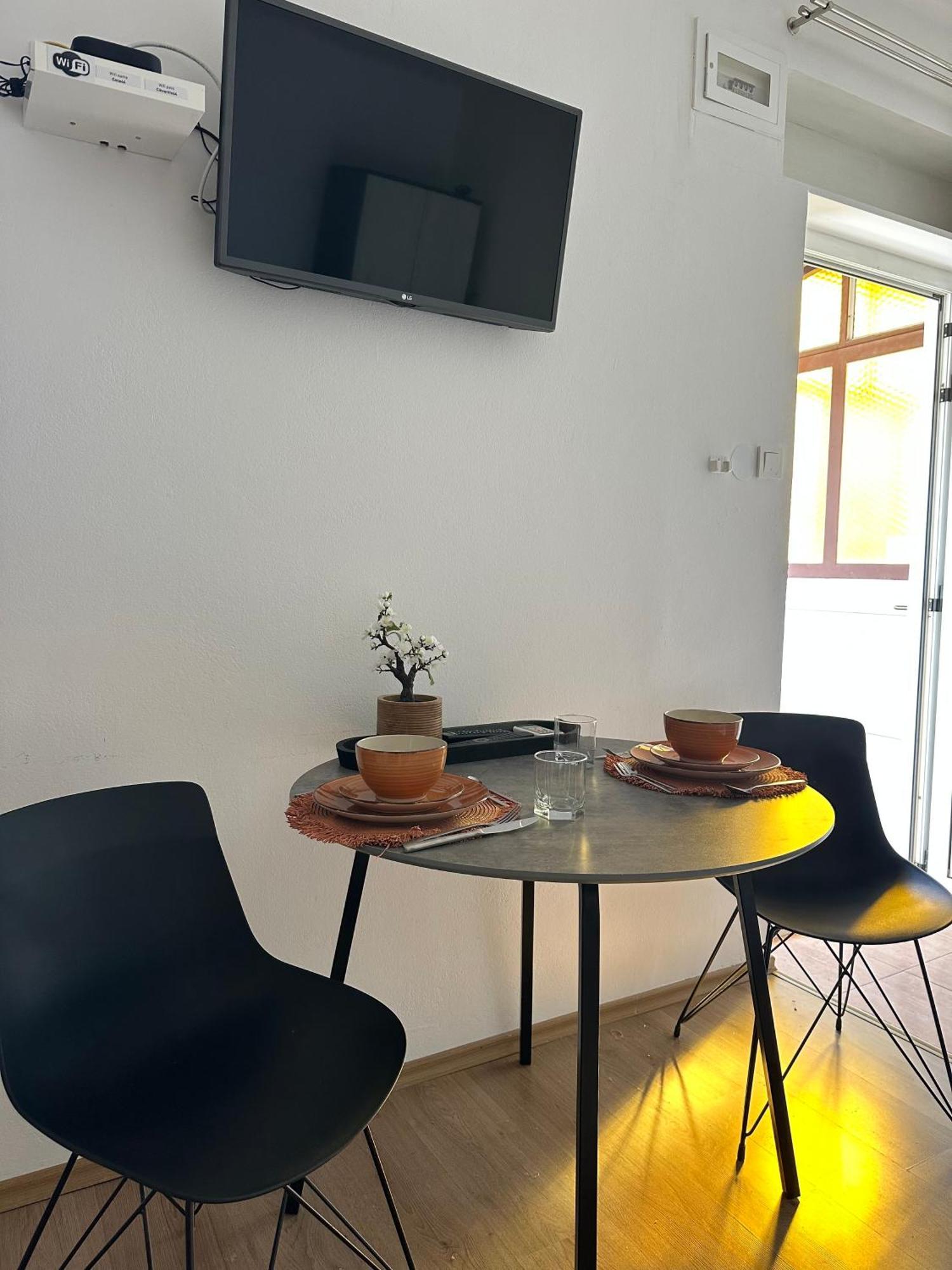 Studio Apartment Coce โตรกีร์ ภายนอก รูปภาพ