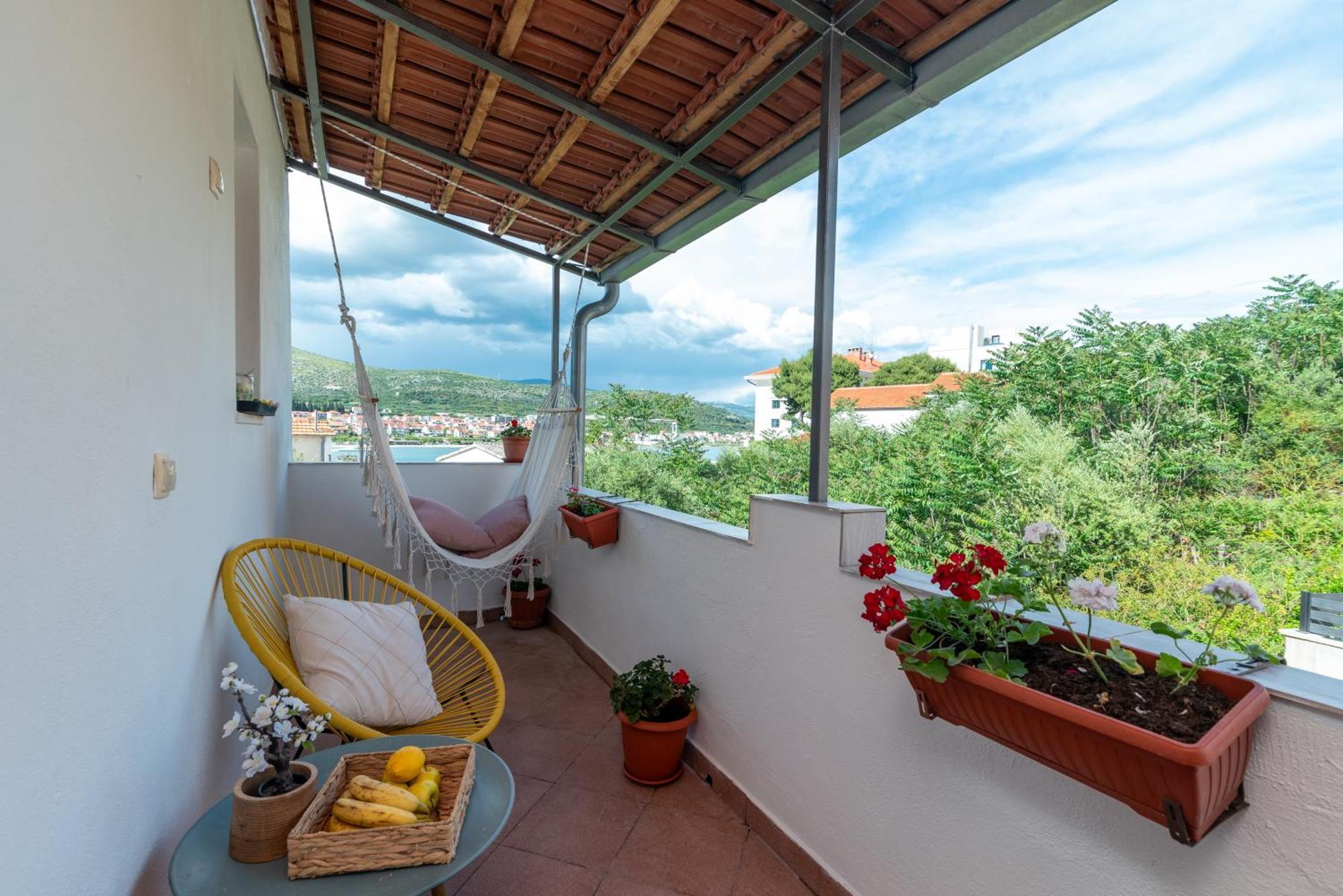Studio Apartment Coce โตรกีร์ ภายนอก รูปภาพ