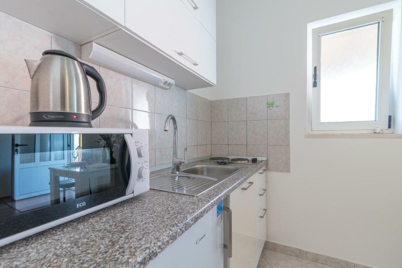 Studio Apartment Coce โตรกีร์ ภายนอก รูปภาพ